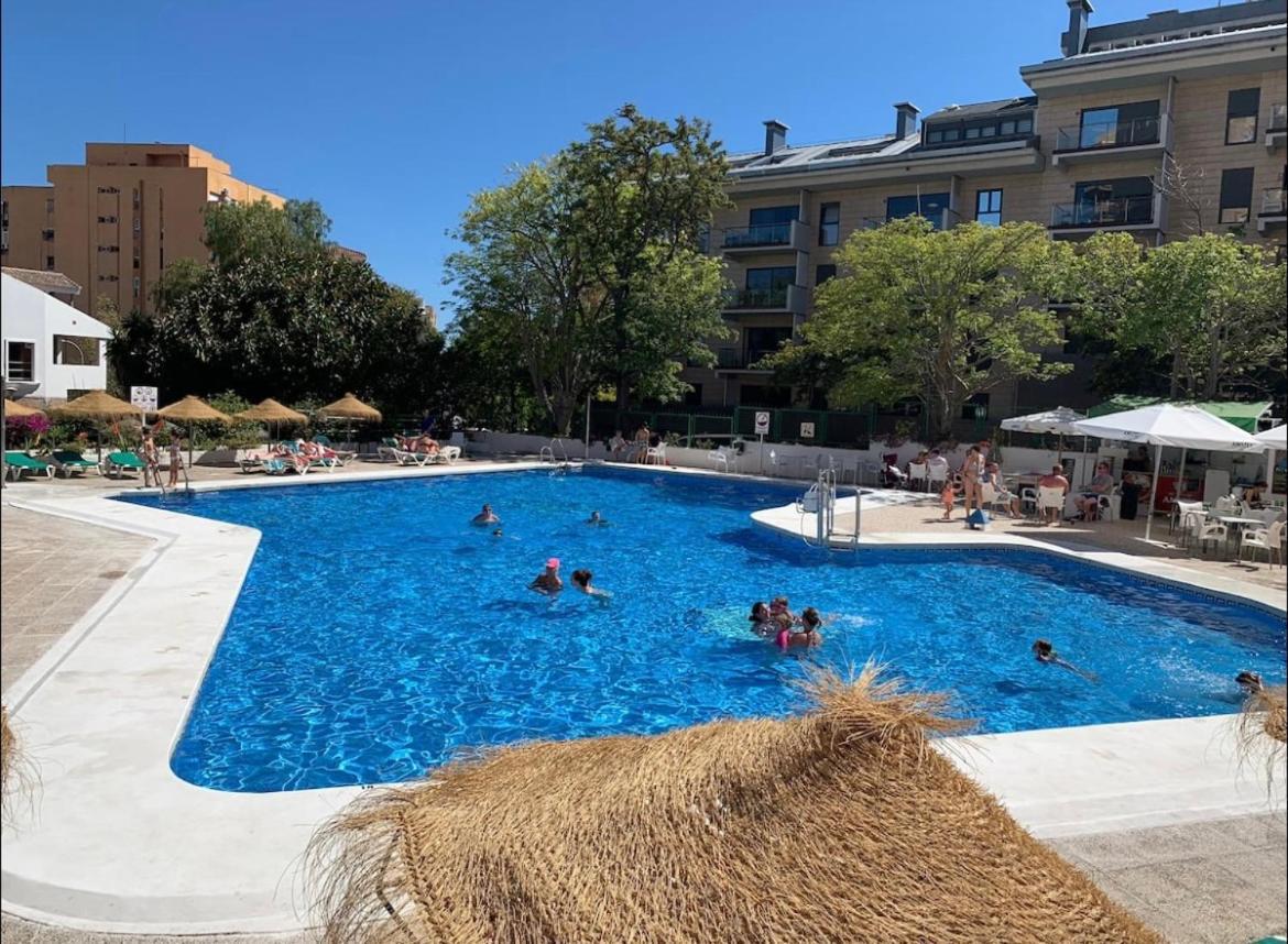 Piso Centrico En Calle Luis Vives 1, Benalmádena Zewnętrze zdjęcie