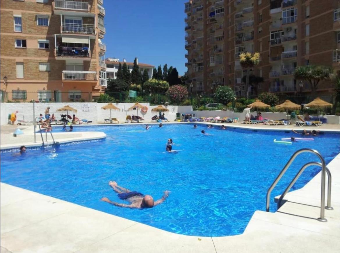 Piso Centrico En Calle Luis Vives 1, Benalmádena Zewnętrze zdjęcie